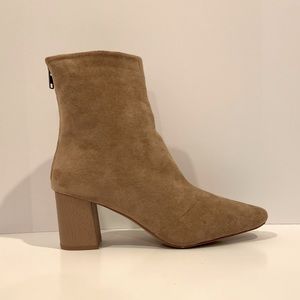 NWT Mi.iM Women’s Lexie Block Heel Booties